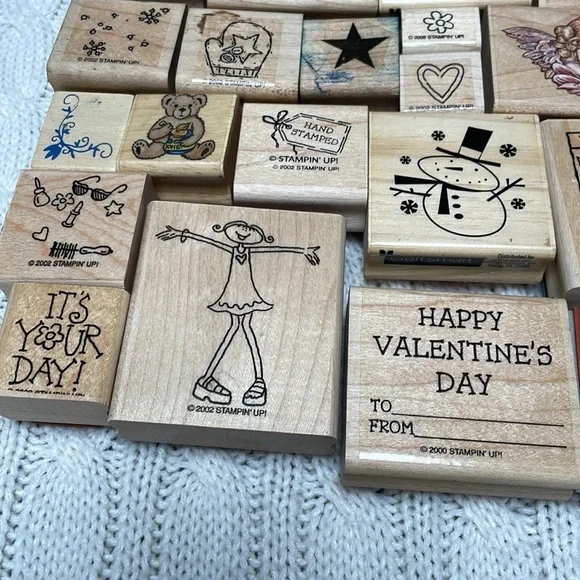 Wooden Stamp Set lot of 26 used stamps - Picture 4 of 10